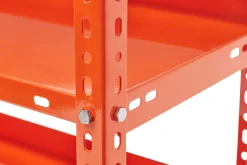 Boden zu Regal Industrie